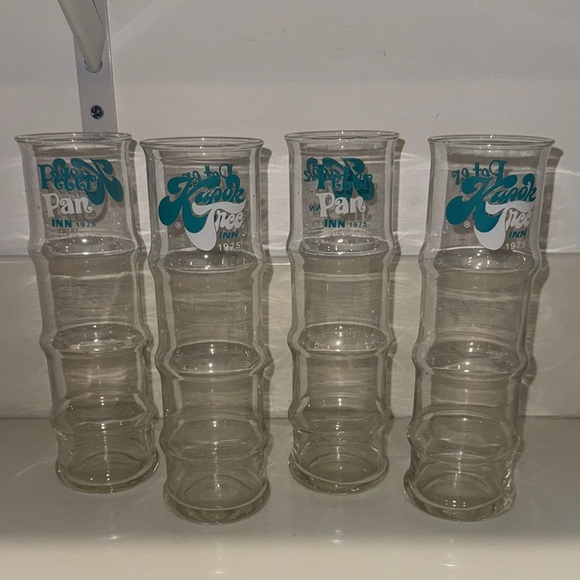 Vintage Other - VINTAGE 1970s Peter Pan Inn & Kapok Tree Inn Souvenir Glasses MCM Tiki Set of 4